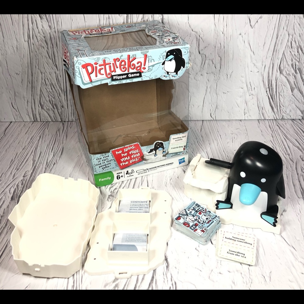 Pictureka! Flipper Game Penguin Seek and Find Picture Hasbro Missing Cards Used